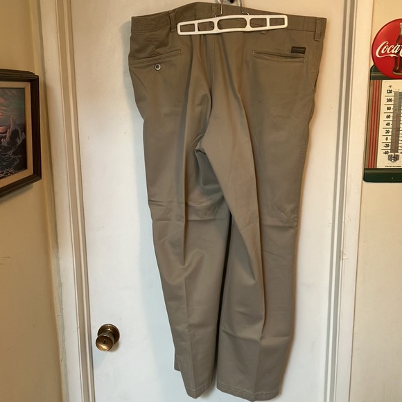 Men’s Slacks 40x30 Timbercreek by Wrangler - Picture 3 of 3